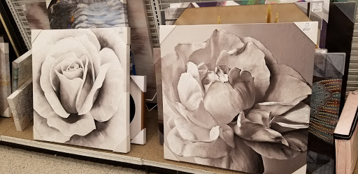 Clothing Store «Ross Dress for Less», reviews and photos, 150 S Abilene St, Aurora, CO 80012, USA