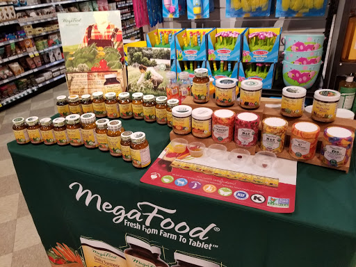 Grocery Store «Whole Foods Market», reviews and photos, 821 W Lancaster Ave, Wayne, PA 19087, USA