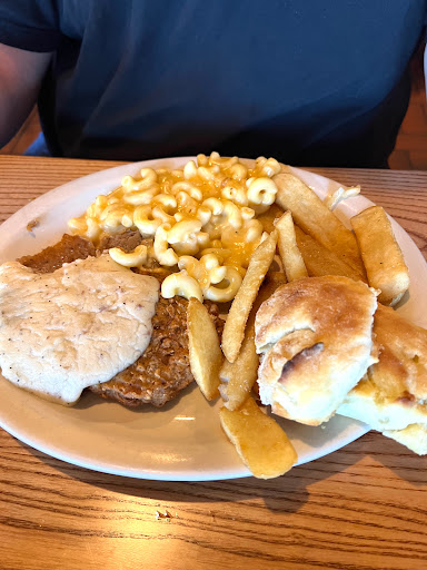 American Restaurant «Cracker Barrel Old Country Store», reviews and photos, 4680 Lenoir Ave, Jacksonville, FL 32216, USA