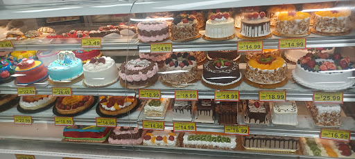 Grocery Store «El Super», reviews and photos, 7000 Alameda St, Huntington Park, CA 90255, USA