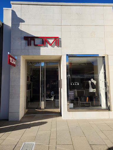 TUMI Store - Corte Madera