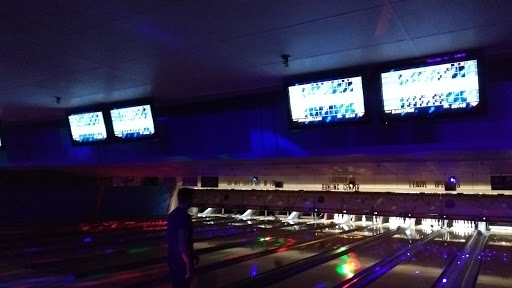 Bowling Alley «Lakeview Bowling Center», reviews and photos, 715 Old Liverpool Rd, Liverpool, NY 13088, USA