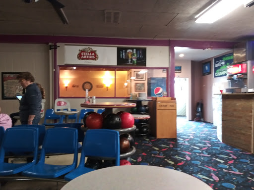 Bowling Alley «Adventure Bowling Center», reviews and photos, 7940 Railroad Ave, Snoqualmie, WA 98065, USA