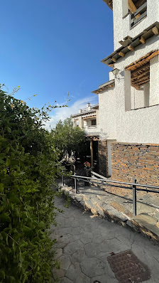 Hotel Rural Restaurante POSADA DEL ALTOZANO Cam. de la Fuente de la Parra, s/n, 18518 Lanteira, Granada, España