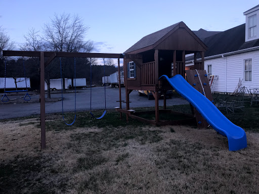 Unfinished Furniture Store «Chestertown Antique & Furniture», reviews and photos, 6612 Church Hill Rd, Chestertown, MD 21620, USA