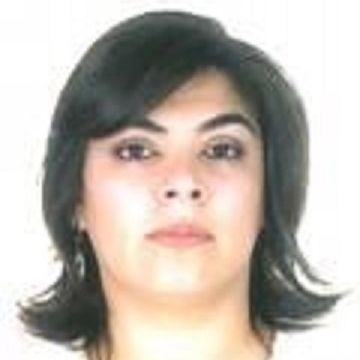 Dra. Alessandra Mara Souza de Menezes, Ginecologista