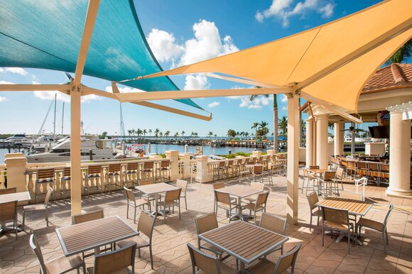 Nauti Mermaid Dockside Bar & Grill