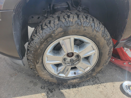 Cruz Tires - Tire Repair Shop & Changing Service, Quality & Affordable New Tires in Lakewood CA image