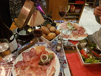 Raclette du Restaurant français La Table Savoyarde à Châtel - n°7