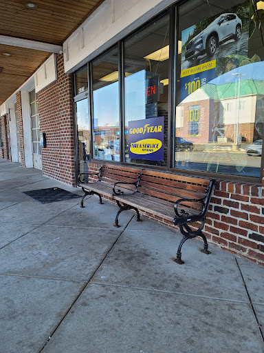 Auto Repair Shop «Hogan & Sons Tire and Auto», reviews and photos, 46970 Community Plaza, Sterling, VA 20164, USA