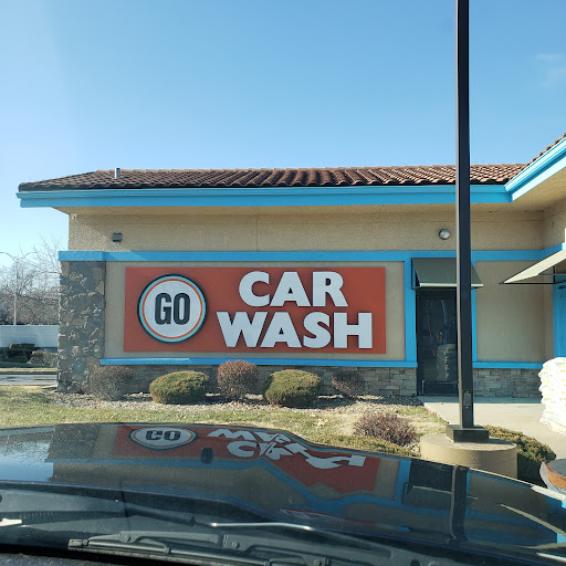 Blue Lagoon Car Wash en Merriam