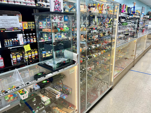 Tobacco Shop «Smokers Heaven KC», reviews and photos, 10145 Wornall Rd, Kansas City, MO 64114, USA