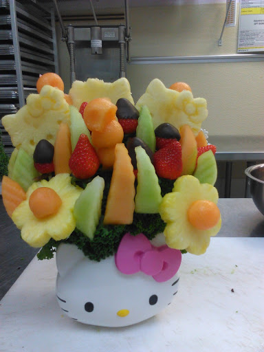 Gift Shop «Edible Arrangements», reviews and photos, 1531 N Quaker Ln, Alexandria, VA 22302, USA