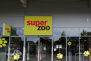 Super Zoo image