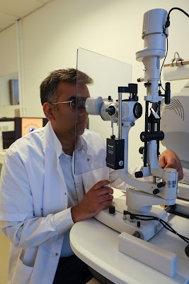 Dr Moïse Tourabaly Ophtalmologue - Chirurgie Réfractive Laser(LASIK-PKR) Myopie Presbytie - Cataracte - Rétine à Cachan