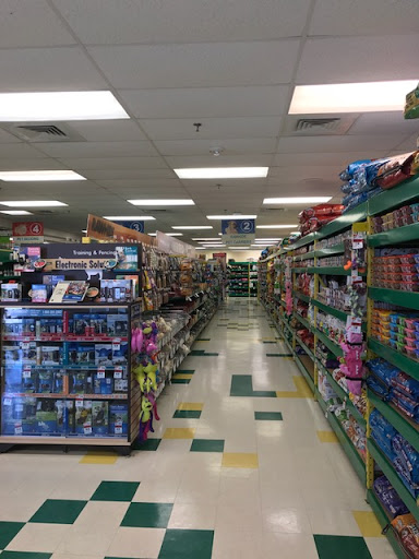 Pet Supply Store «Pet Supplies Plus», reviews and photos, 1500 E Court St Suite 720, Seguin, TX 78155, USA