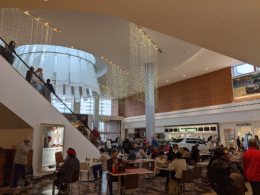 Shopping Mall «The Fashion Mall at Keystone», reviews and photos, 8702 Keystone Crossing, Indianapolis, IN 46240, USA