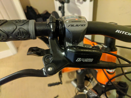 Bicycle Store «Bikes Direct», reviews and photos, 4624 Town Crossing Dr, Jacksonville, FL 32246, USA