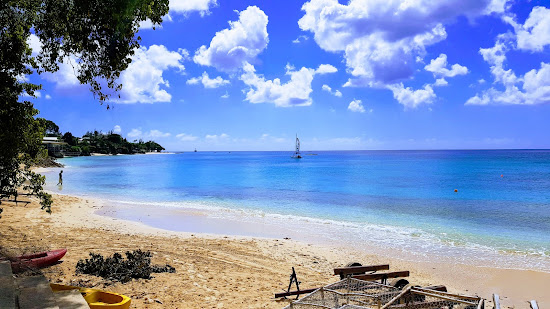 Mahogany Bay beach