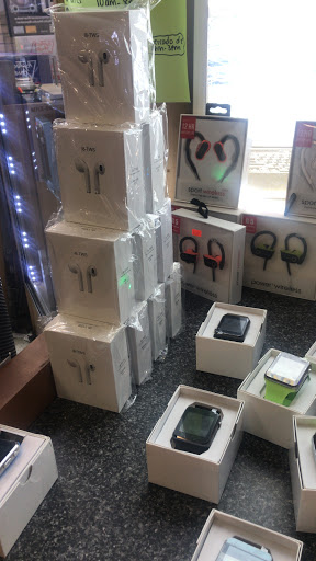 Grocery Store «Food Town | North Sam Houston», reviews and photos, 2770 North Sam Houston Pkwy W, Houston, TX 77038, USA