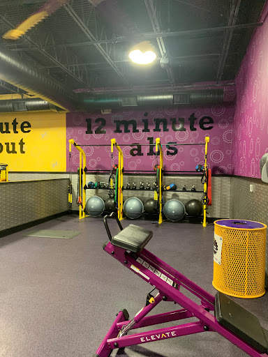 Gym «Planet Fitness», reviews and photos, 1751 Scottsville Rd, Bowling Green, KY 42104, USA