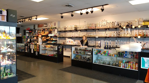 Tobacco Shop «Retro Active Smoke Shop», reviews and photos, 366 Mid Rivers Mall Dr, St Peters, MO 63376, USA