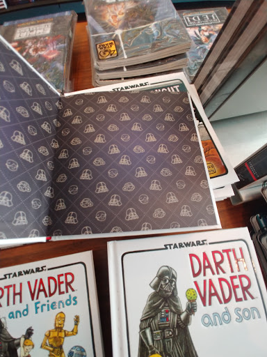 Book Store «Chronicle Books», reviews and photos, 165 4th St, San Francisco, CA 94103, USA