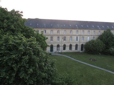 Monastère Sainte Trinité - Hôtellerie à Bayeux