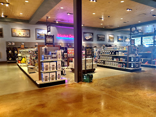 Sporting Goods Store «Bass Pro Shops», reviews and photos, 10000 Bass Pro Blvd, Rossford, OH 43460, USA