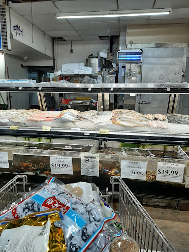 Asian Grocery Store «Viet Hoa Food Market», reviews and photos, 40 N Cleveland St, Memphis, TN 38104, USA