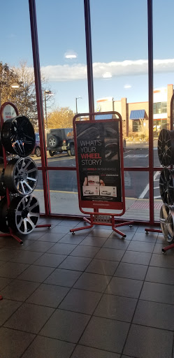 Tire Shop «Discount Tire Store - Littleton, CO», reviews and photos, 2307 W Belleview Ave, Littleton, CO 80120, USA