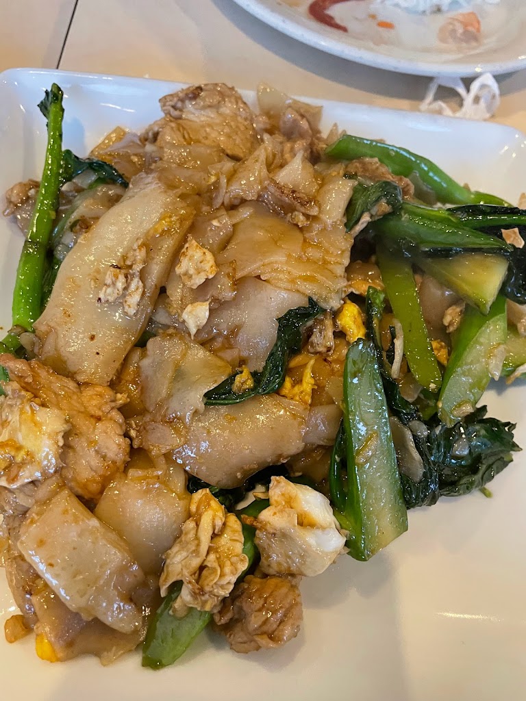 Lisu Thai Kitchen 74135