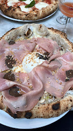 Photo n°10 de Pizzeria Canaglia à Caen ()