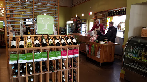 Wine Store «House Wine», reviews and photos, 644 High St, Columbus, OH 43085, USA