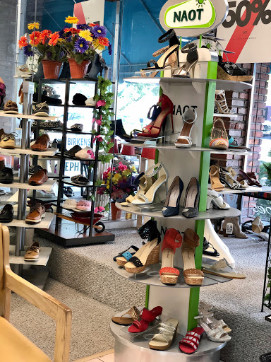 Shoe Store «SAS Shoes», reviews and photos, 44 Miracle Mile, Coral Gables, FL 33134, USA