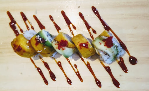 KOBE sushi & rolls - AYCE Urdesa
