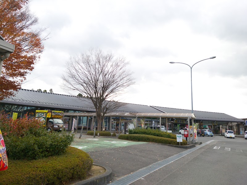 道の駅 安達 (上り)