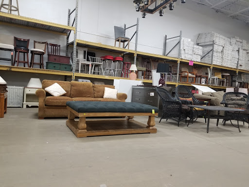 Building Materials Store «ReStore Fox Valley Habitat for Humanity», reviews and photos, 4100 Fox Valley Center Dr, Aurora, IL 60504, USA