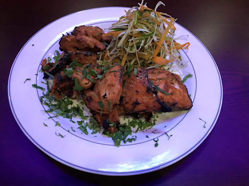 Indian Restaurant «India Spice House - Indian Restaurant and Grocery in Eden Prairie, MN», reviews and photos, 8445 Joiner Way, Eden Prairie, MN 55344, USA