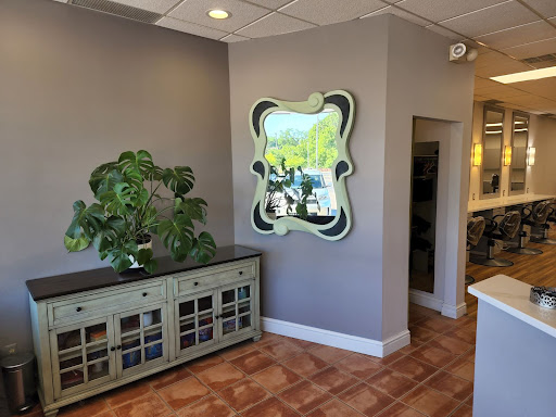 Beauty Salon «Salon Mallia», reviews and photos, 43165 Woodward Ave, Bloomfield Hills, MI 48302, USA