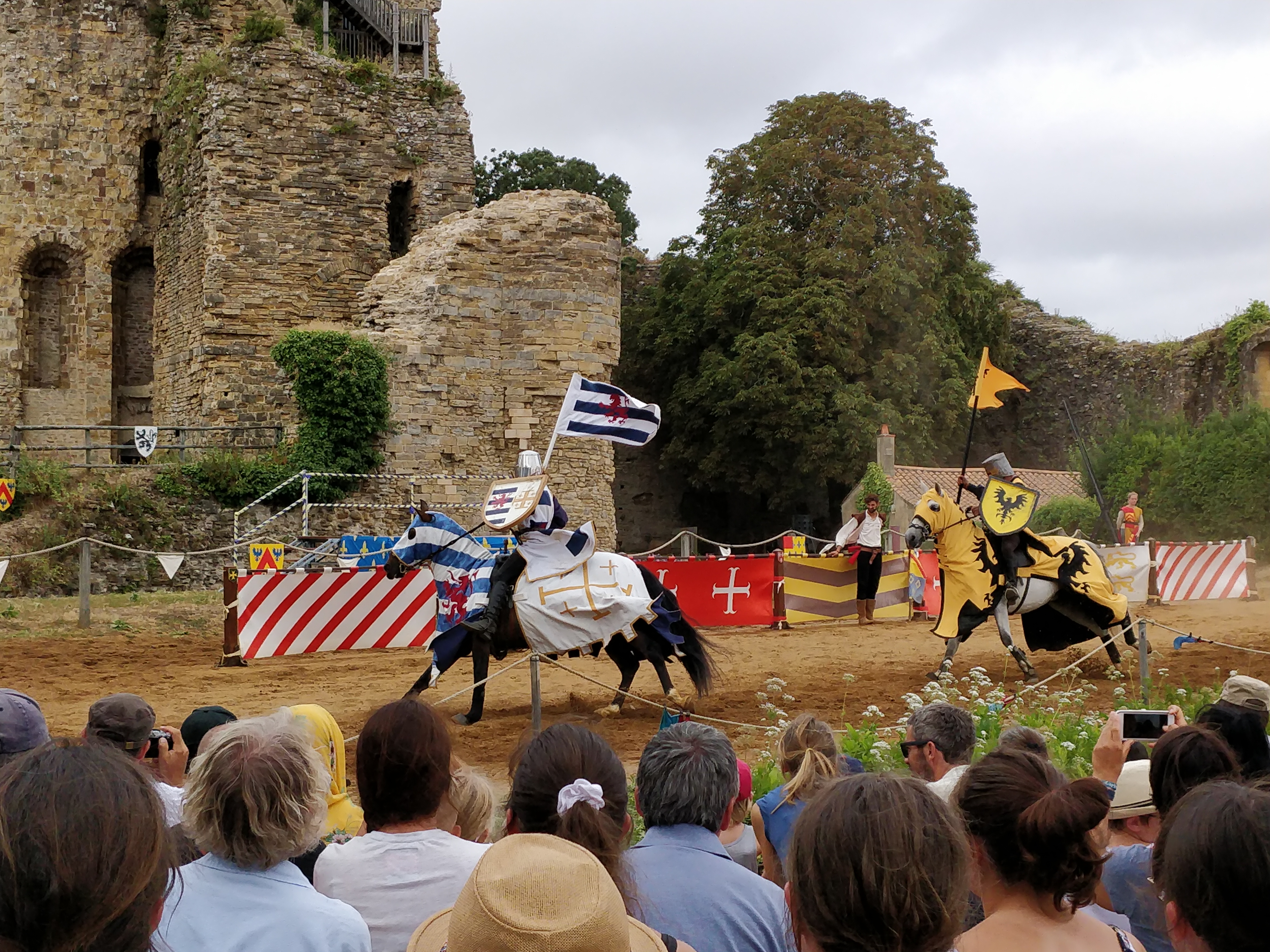 Photo n° 13 de l'avis de Raphaël.e fait le 19/07/2019 à 05:54