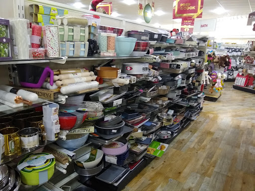 Shopping Mall «Crossroads Plaza», reviews and photos, 213 Crossroads Blvd, Cary, NC 27518, USA