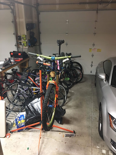 Worldwide Cyclery image