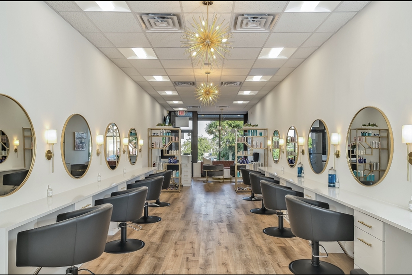 Ella's Beauty Lounge 10573