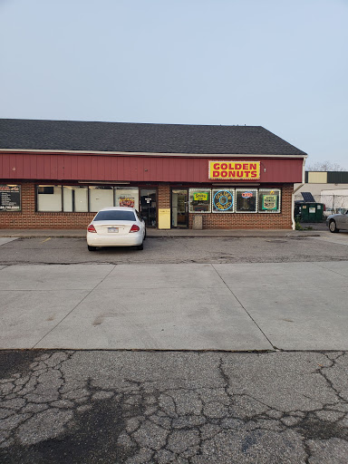 Donut Shop «Golden Donuts», reviews and photos, 34155 Harper Ave, Charter Twp of Clinton, MI 48035, USA