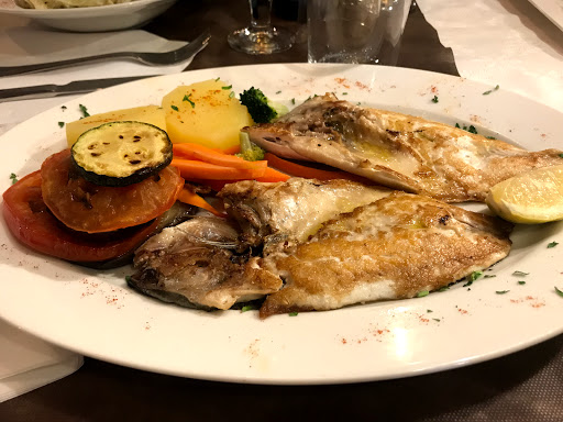 Información y opiniones sobre E`L`Arcangelo Azzurro de Maó-Mahón