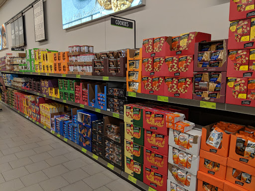 Supermarket «ALDI», reviews and photos, 2120 Panama Ln, Bakersfield, CA 93304, USA