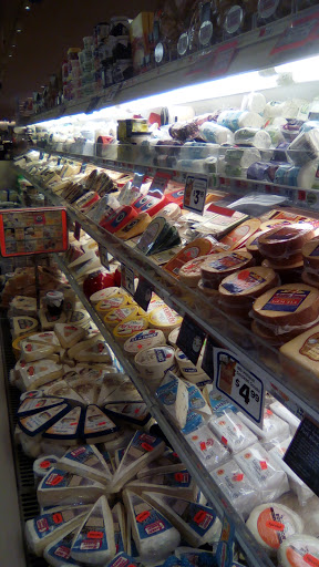 Grocery Store «Market Basket», reviews and photos, 95 Sutton Ave, Oxford, MA 01540, USA