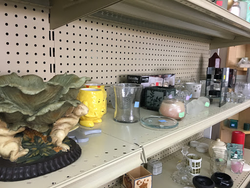 Thrift Store «Waterfront Rescue Mission Thrift Store», reviews and photos