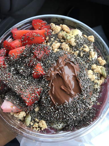 Frozen Yogurt Shop «Red Mango», reviews and photos, 61-47 188th St, Fresh Meadows, NY 11365, USA